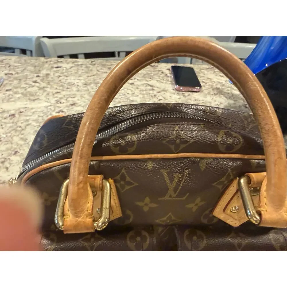 Louis Vuitton Manhattan PM